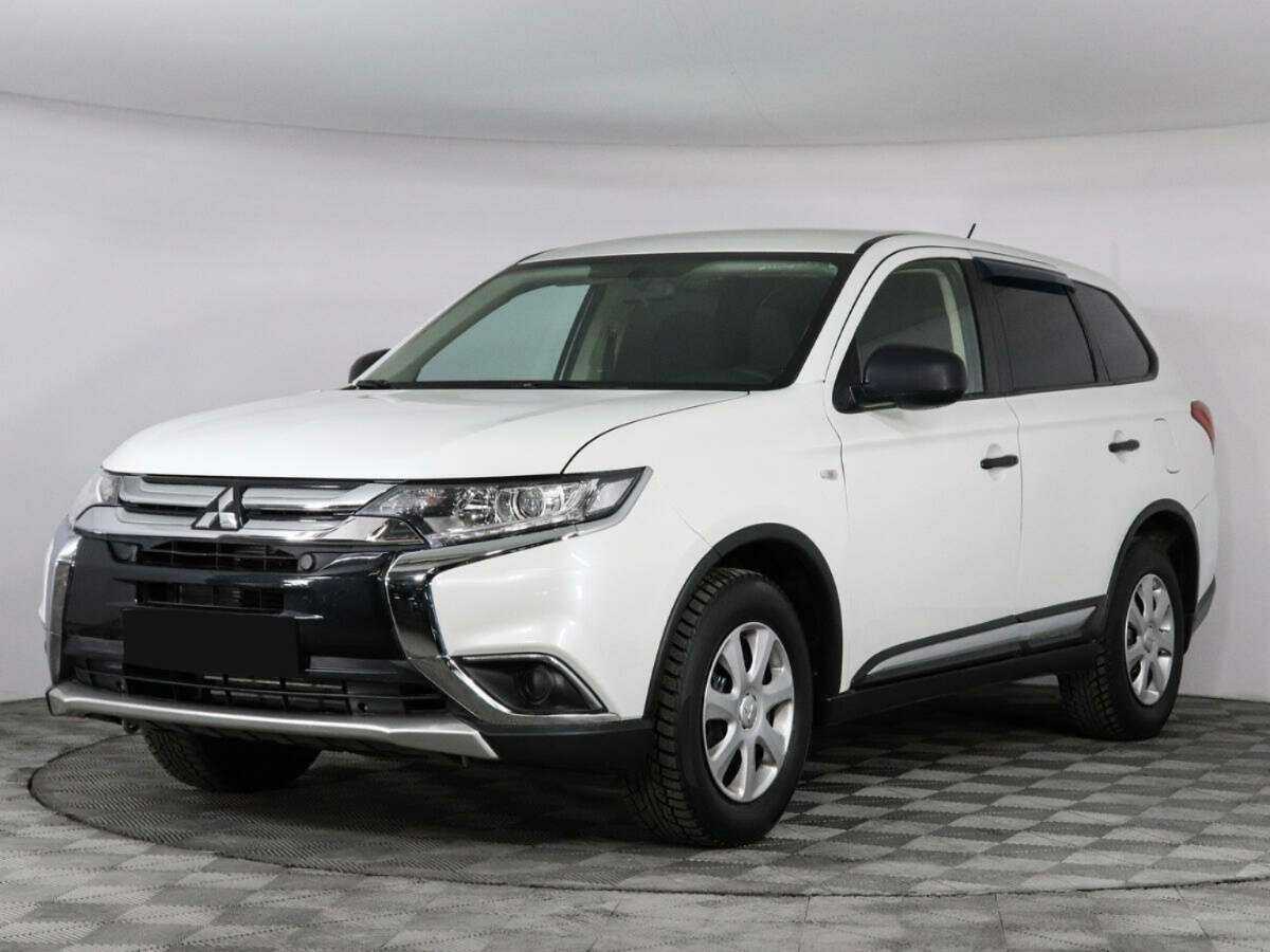 Купить Mitsubishi Outlander с пробегом. Посмотреть фото