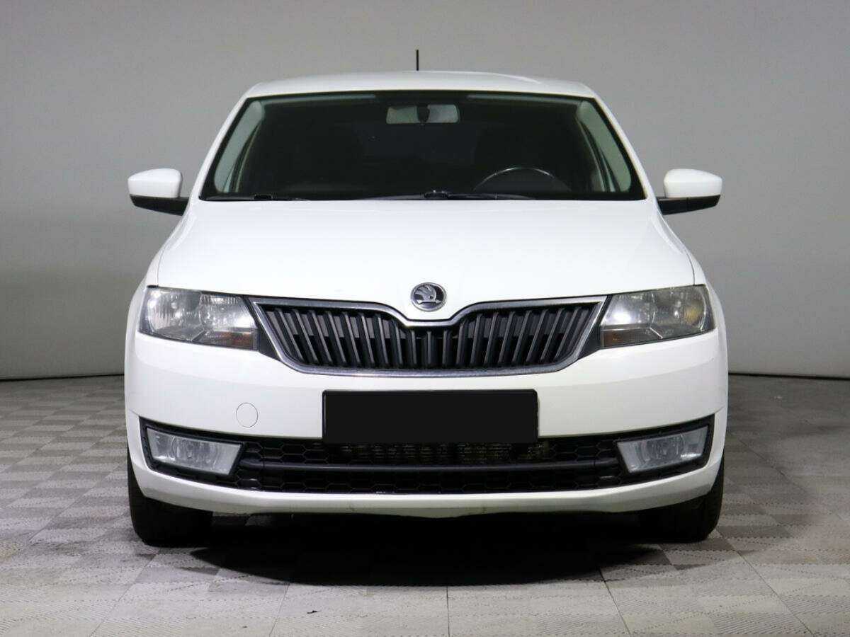 Купить Skoda Rapid с пробегом. Фото: #1