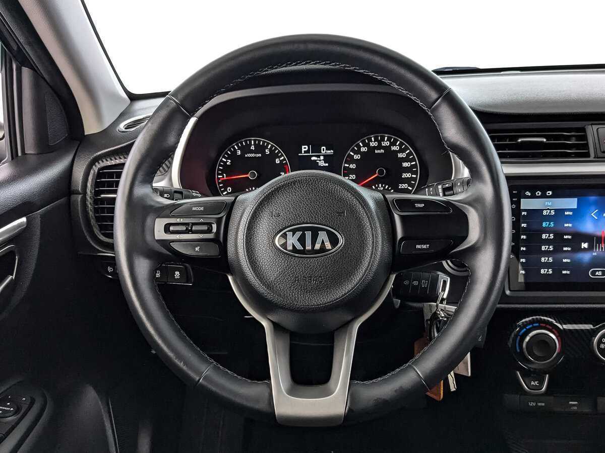 Купить Kia Rio с пробегом. Фото: #17
