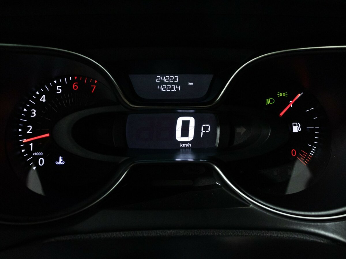 Купить Renault Kaptur с пробегом. Фото: #10