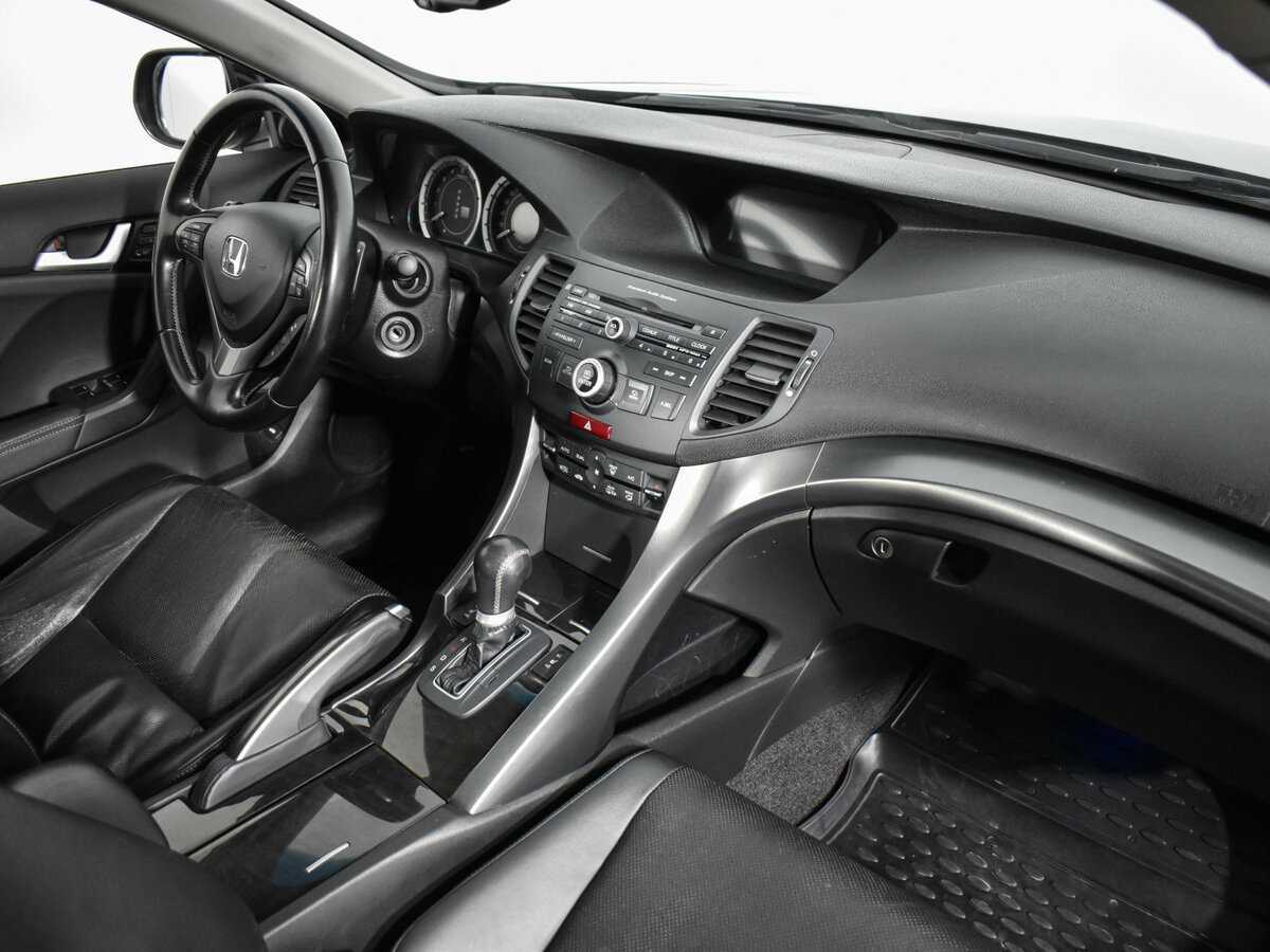 Купить Honda Accord с пробегом. Фото: #16