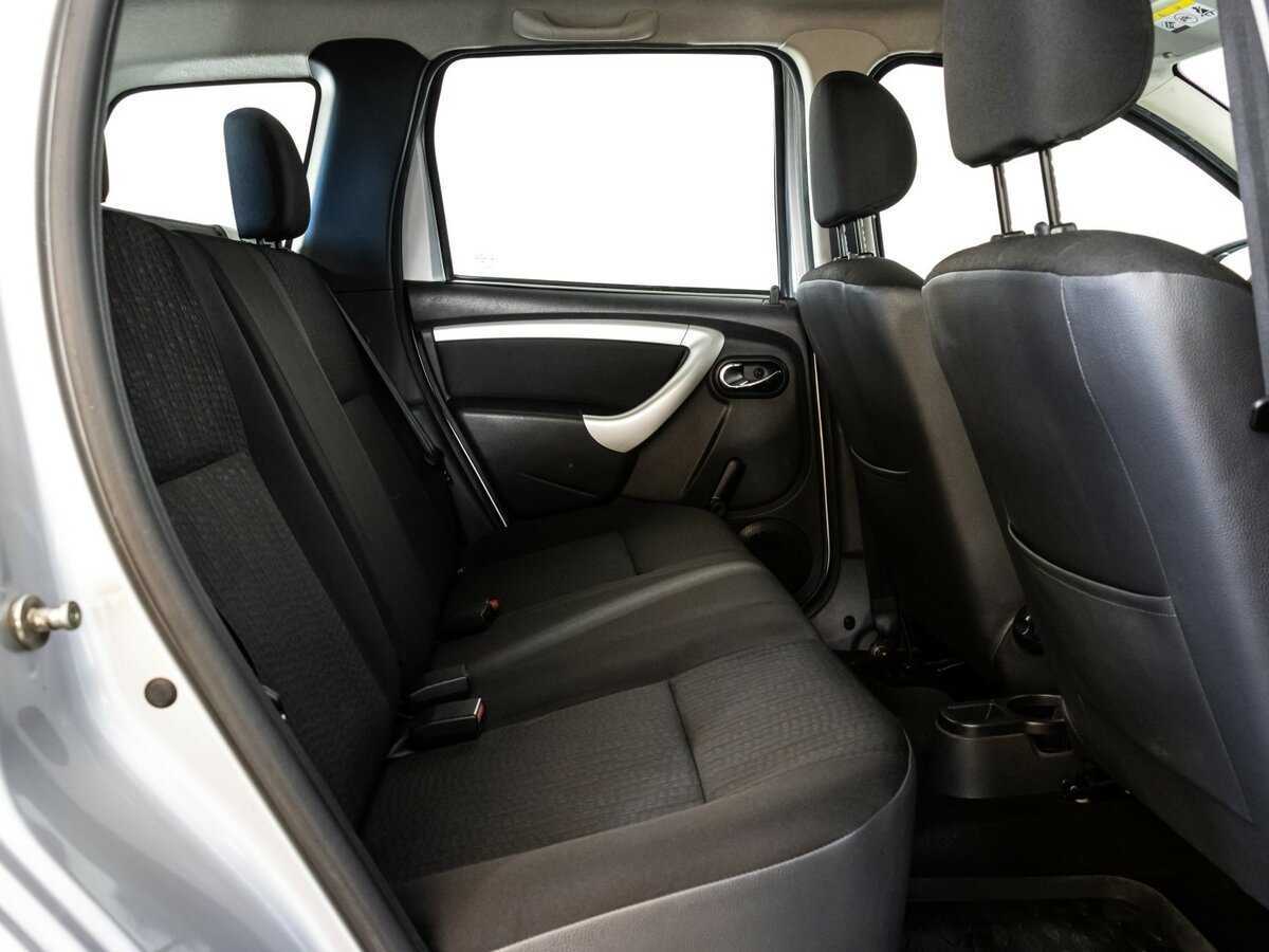 Купить Nissan Terrano с пробегом. Фото: #11