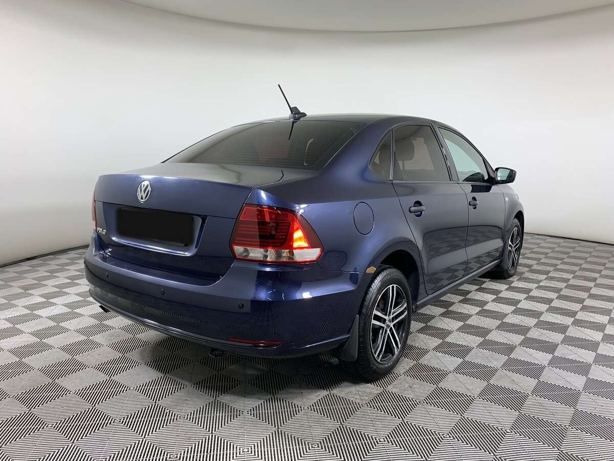 Купить Volkswagen Polo с пробегом. Фото: #4