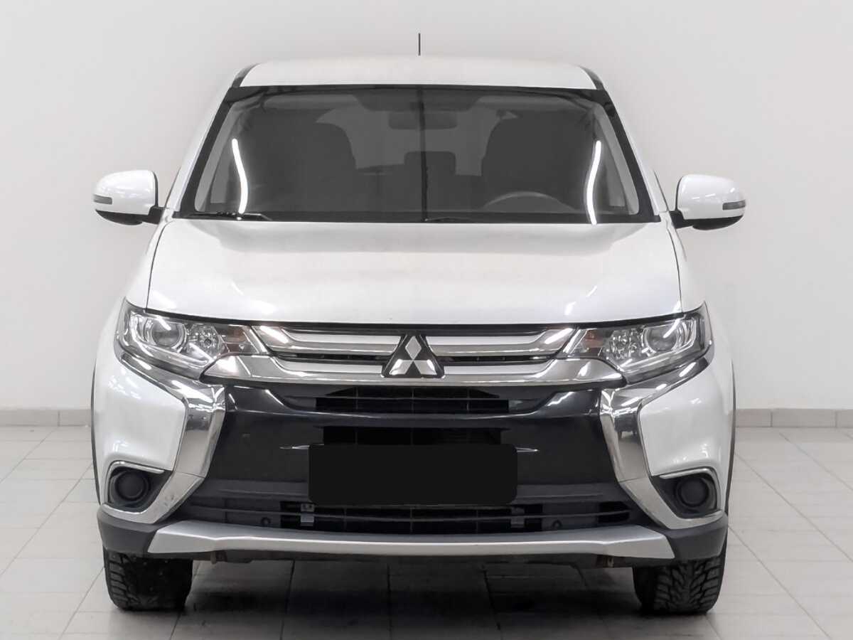 Купить Mitsubishi Outlander с пробегом. Фото: #1