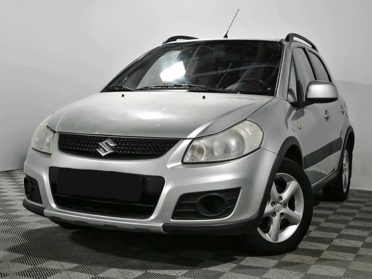 Купить Suzuki SX4 с пробегом. Посмотреть фото
