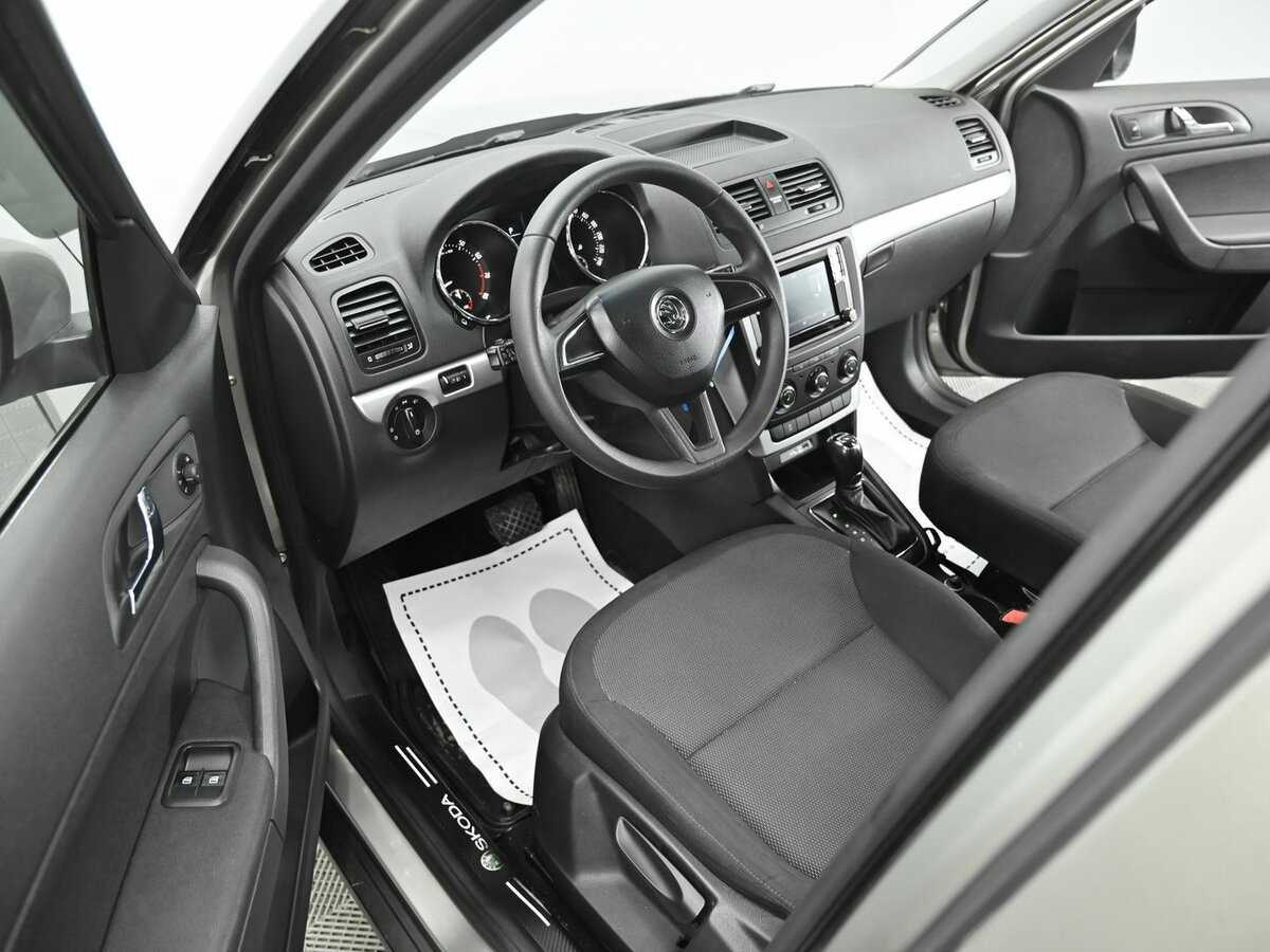 Купить Skoda Yeti с пробегом. Фото: #6