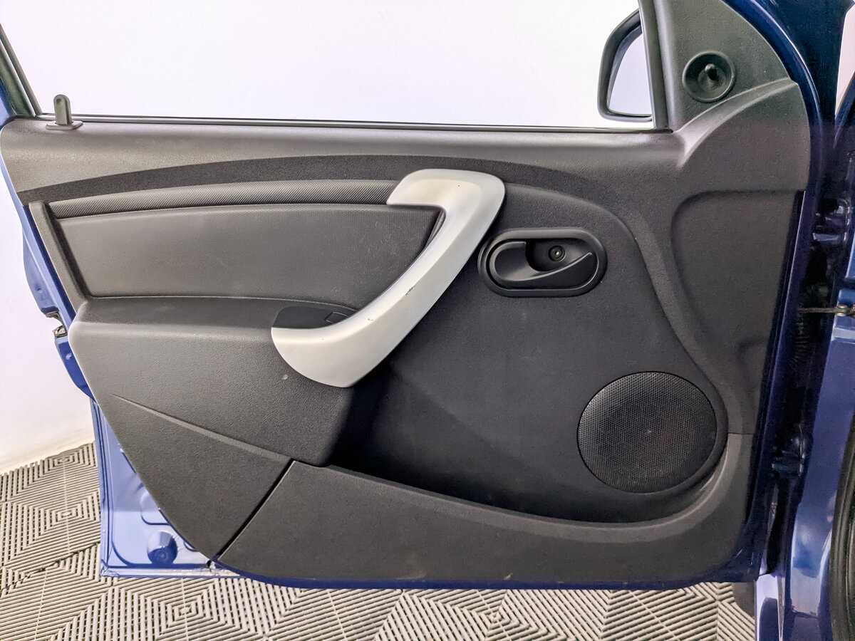 Купить Lada (ВАЗ) Largus с пробегом. Фото: #18