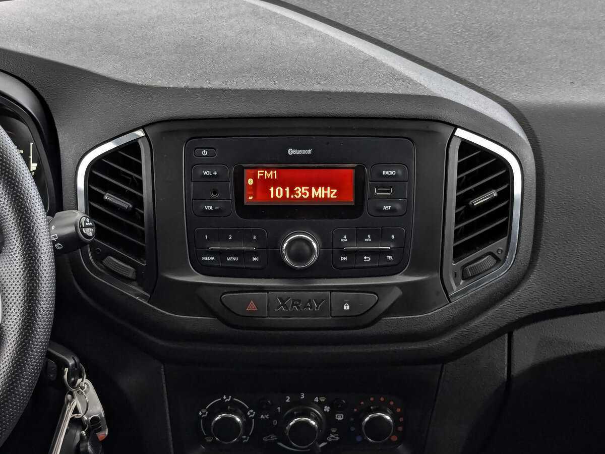 Купить Lada (ВАЗ) XRAY с пробегом. Фото: #12