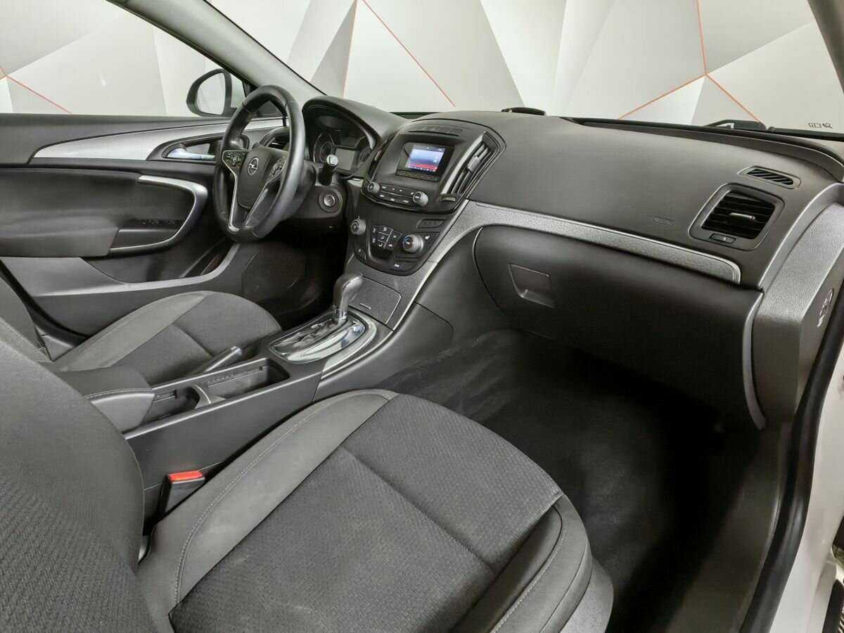 Купить Opel Insignia с пробегом. Фото: #8