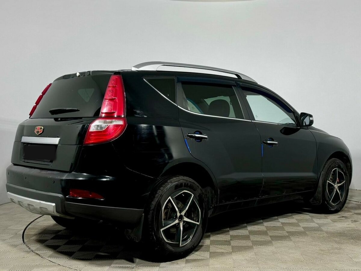 Купить Geely Emgrand X7 с пробегом. Фото: #4