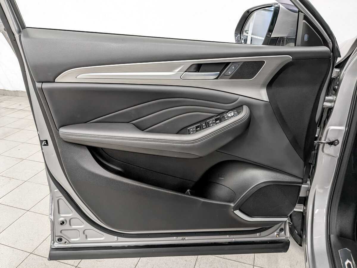 Купить Haval F7 с пробегом. Фото: #16