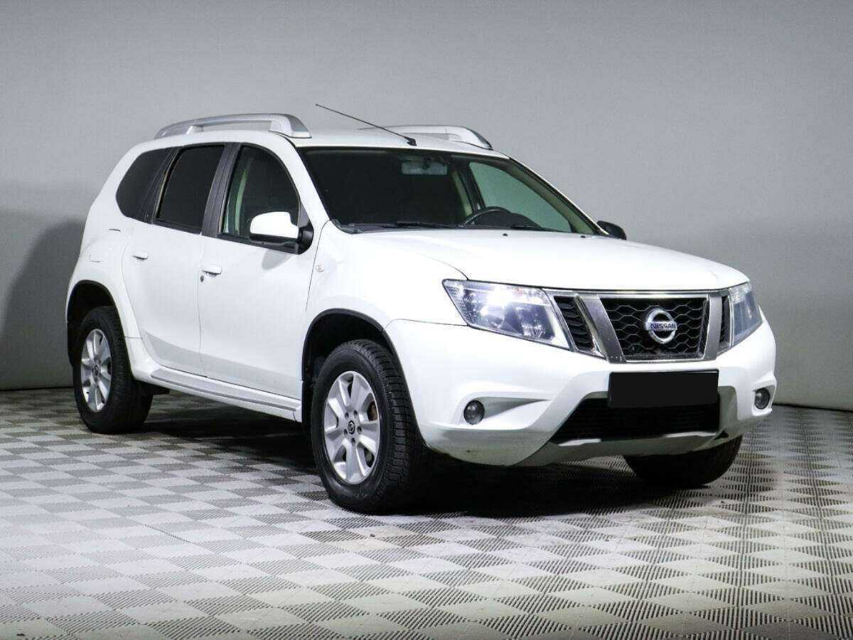 Купить Nissan Terrano с пробегом. Фото: #2
