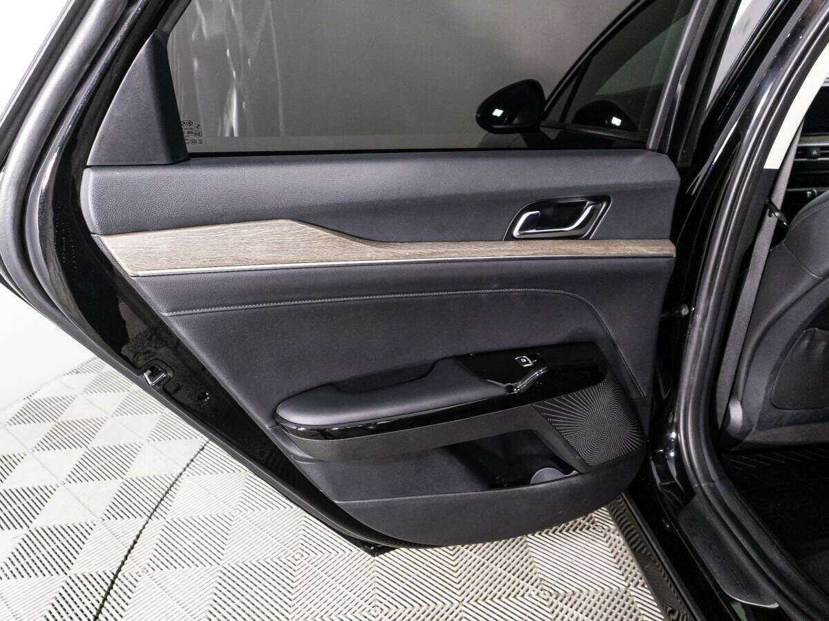 Купить Kia K5 с пробегом. Фото: #27