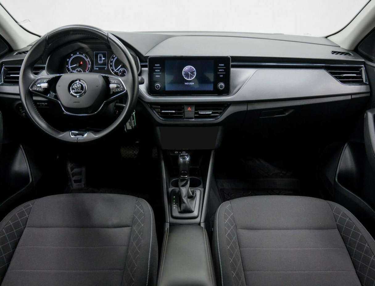 Купить Skoda Rapid с пробегом. Фото: #9