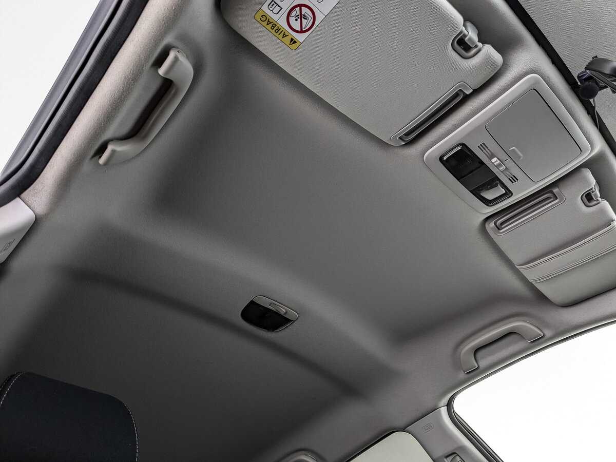 Купить Subaru Forester с пробегом. Фото: #17