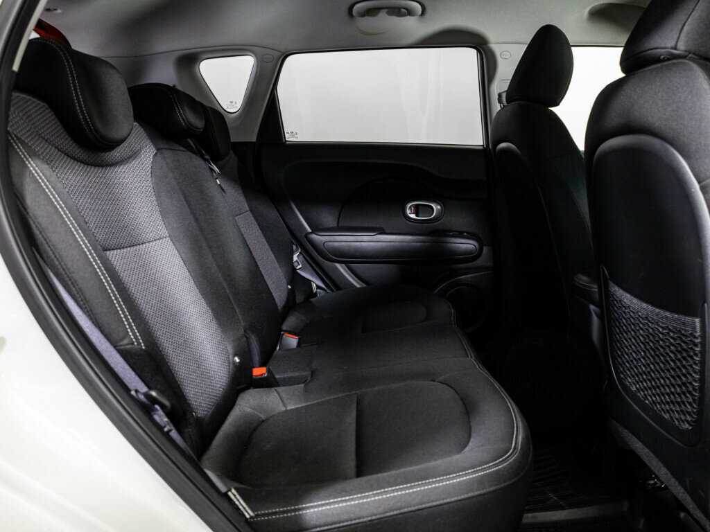 Купить Kia Soul с пробегом. Фото: #8