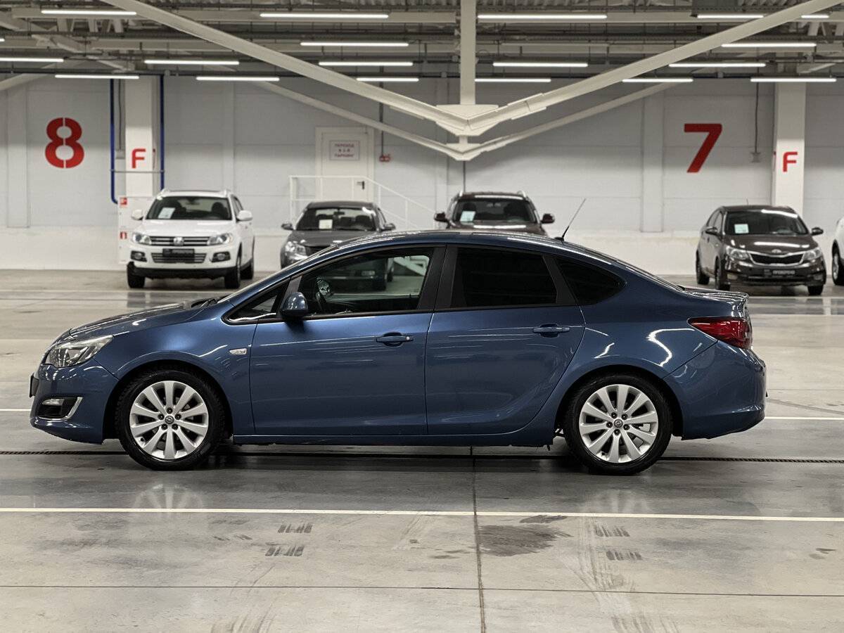 Купить Opel Astra с пробегом. Фото: #7