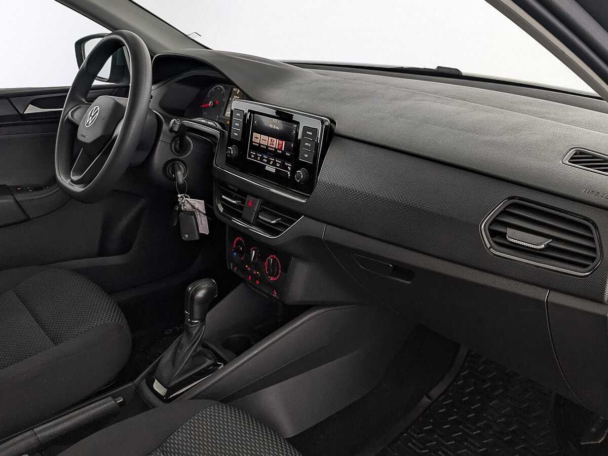 Купить Volkswagen Polo с пробегом. Фото: #10