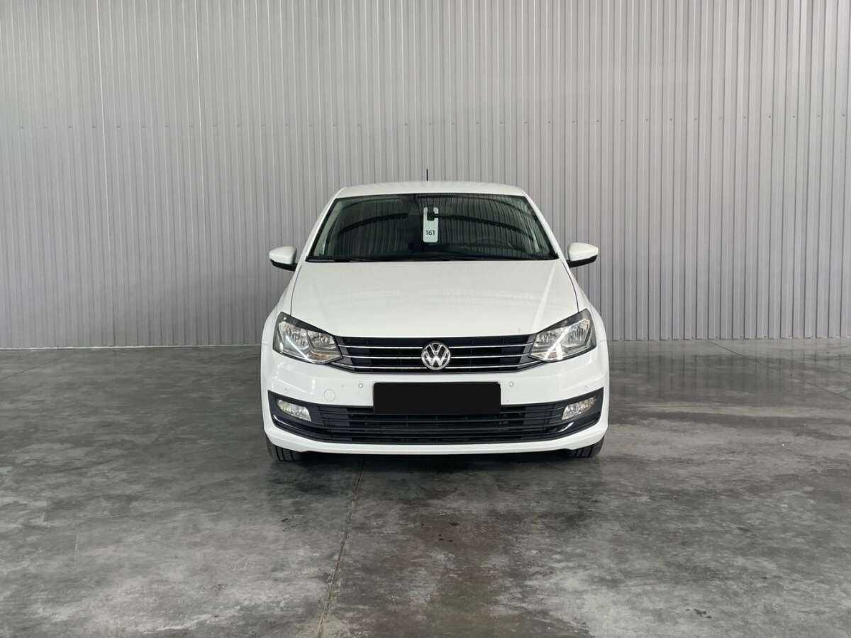 Купить Volkswagen Polo с пробегом. Фото: #1