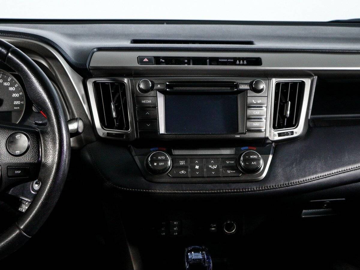 Купить Toyota RAV4 с пробегом. Фото: #12