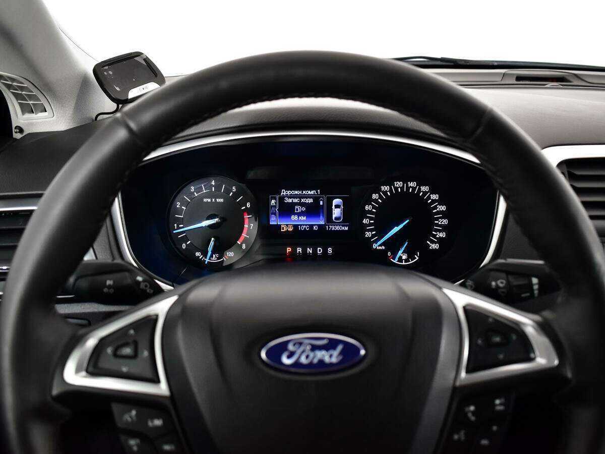 Купить Ford Mondeo с пробегом. Фото: #10