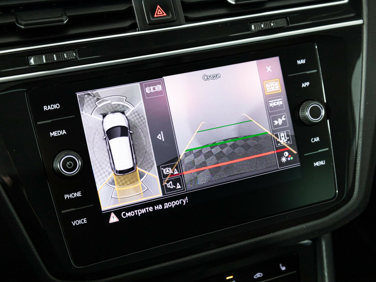 Купить Volkswagen Tiguan с пробегом. Фото: #12