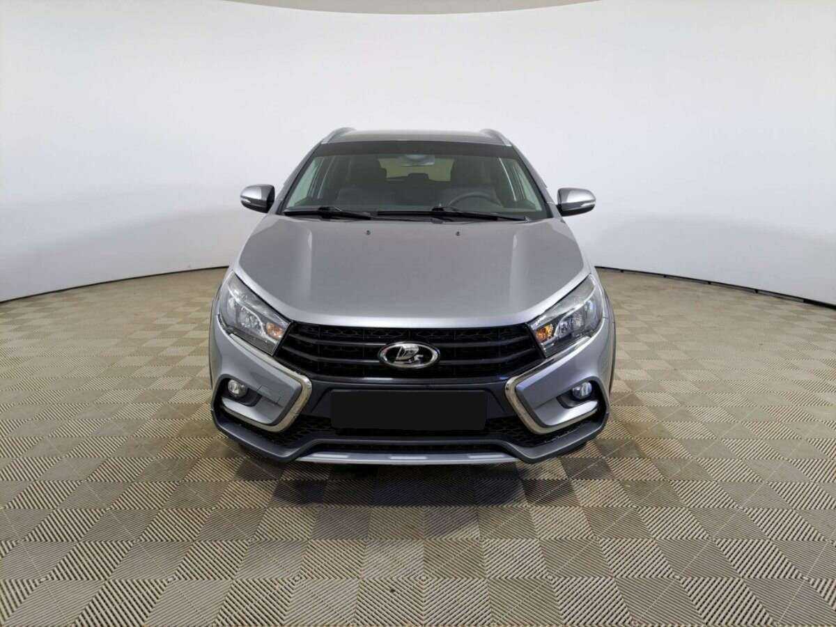 Купить Lada (ВАЗ) Vesta с пробегом. Фото: #1