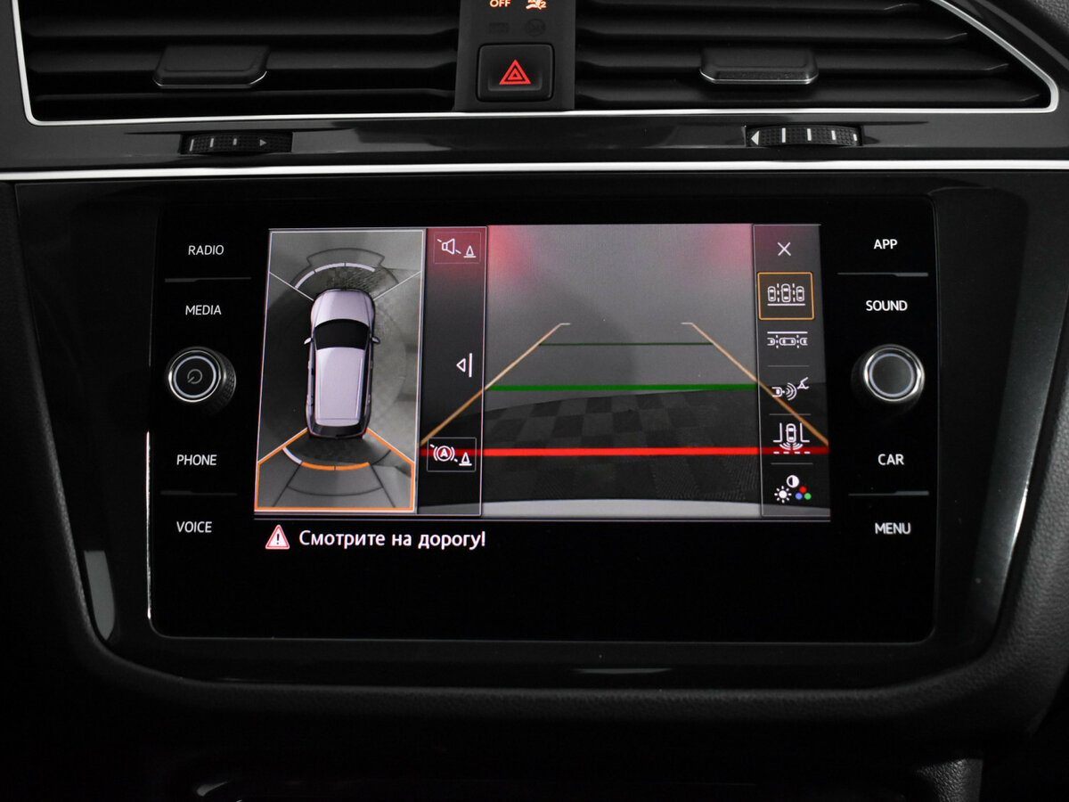 Купить Volkswagen Tiguan с пробегом. Фото: #14