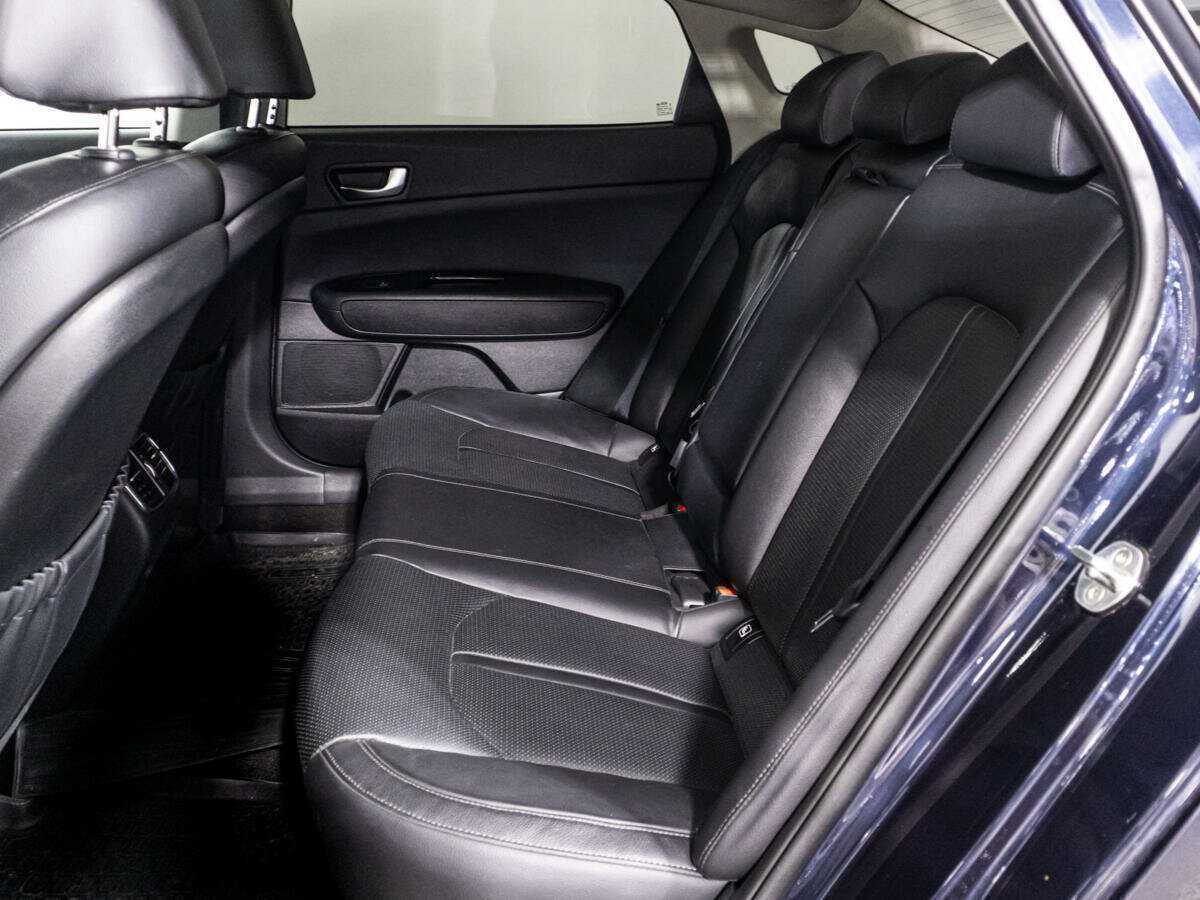 Купить Kia Optima с пробегом. Фото: #9