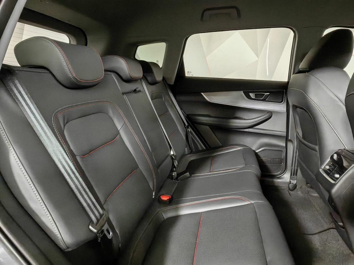 Купить Chery Tiggo 7 Pro с пробегом. Фото: #14