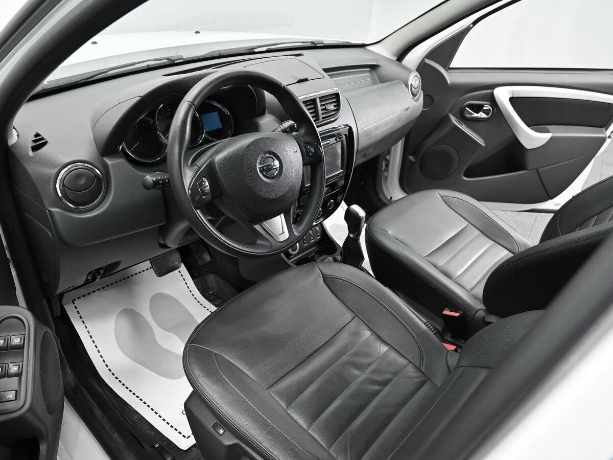 Купить Nissan Terrano с пробегом. Фото: #7