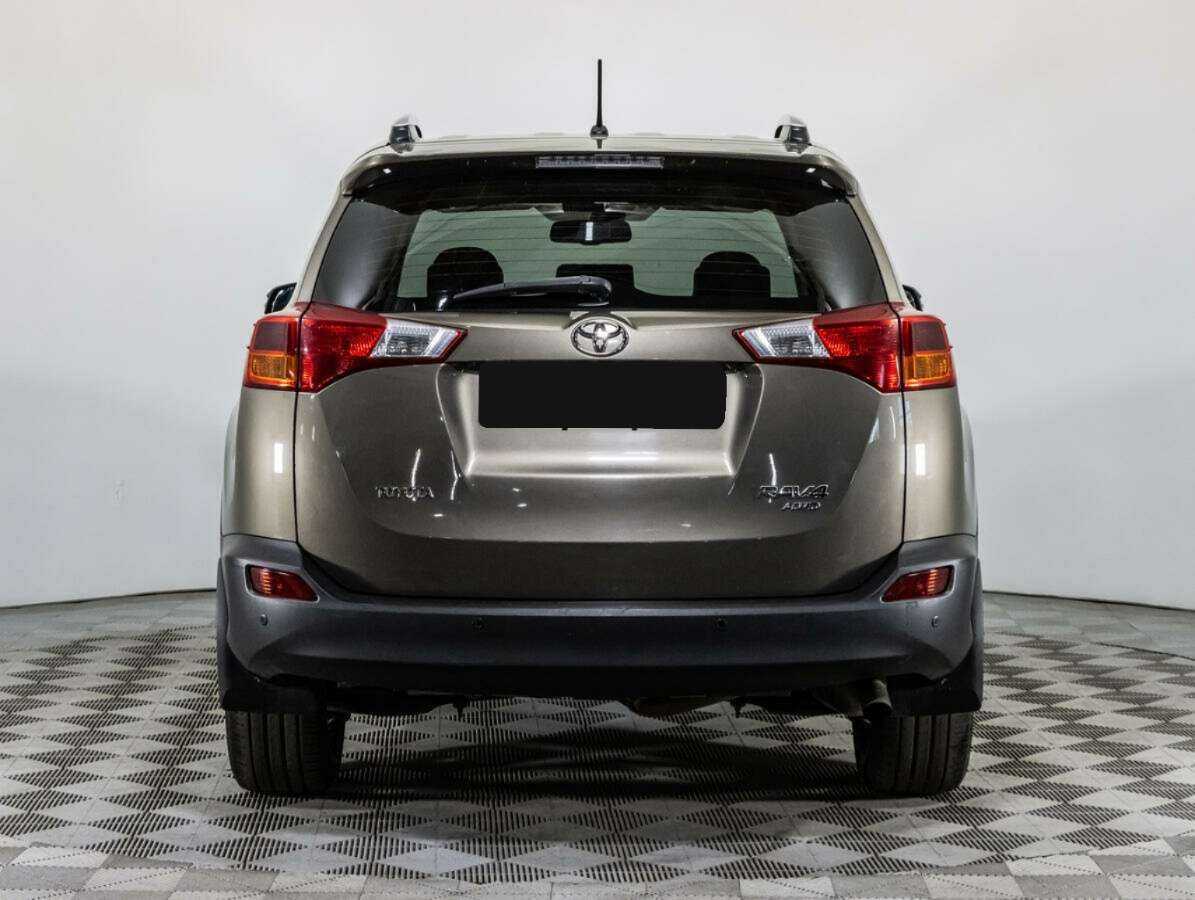 Купить Toyota RAV4 с пробегом. Фото: #5