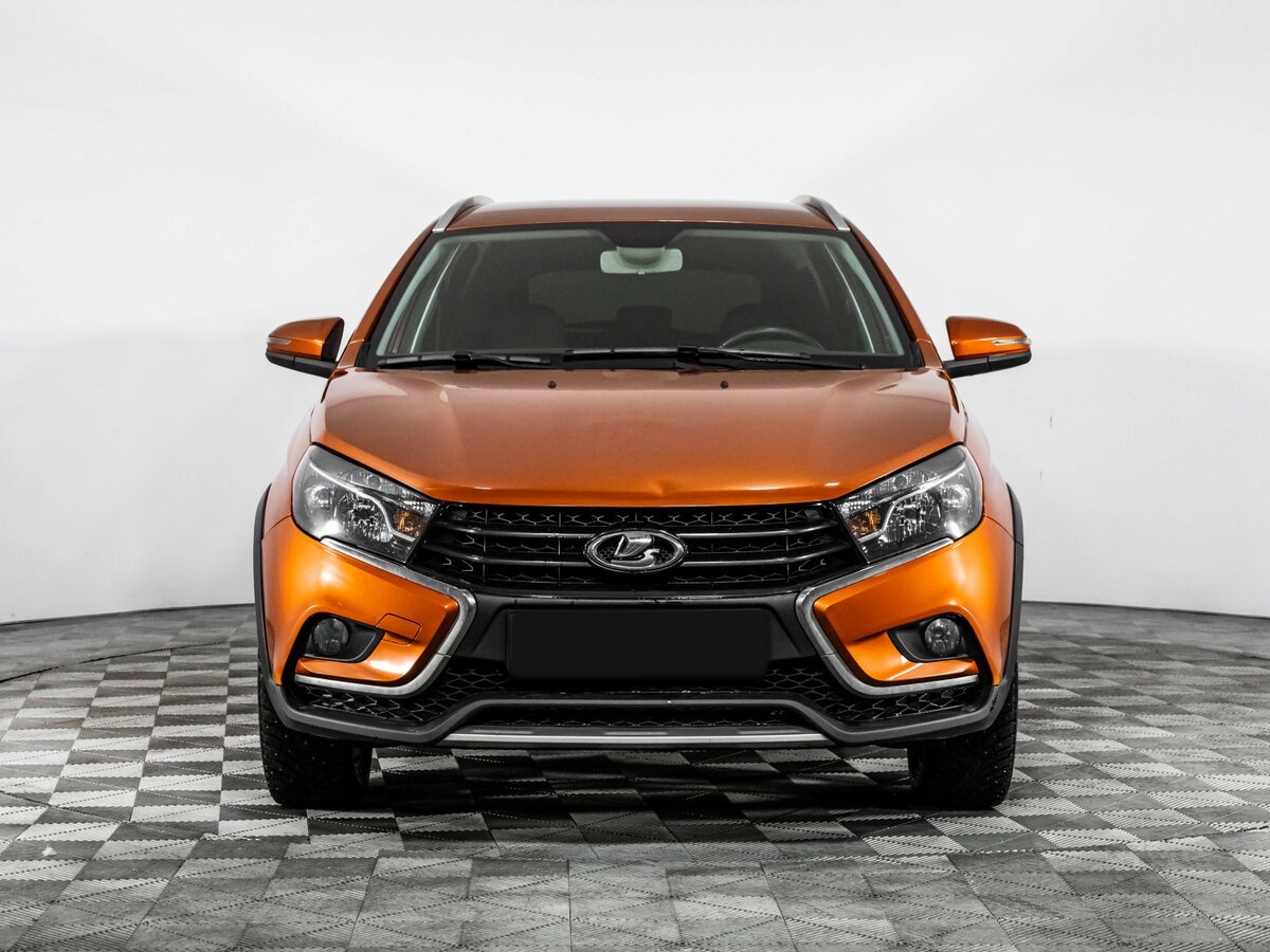 Купить Lada (ВАЗ) Vesta с пробегом. Фото: #1