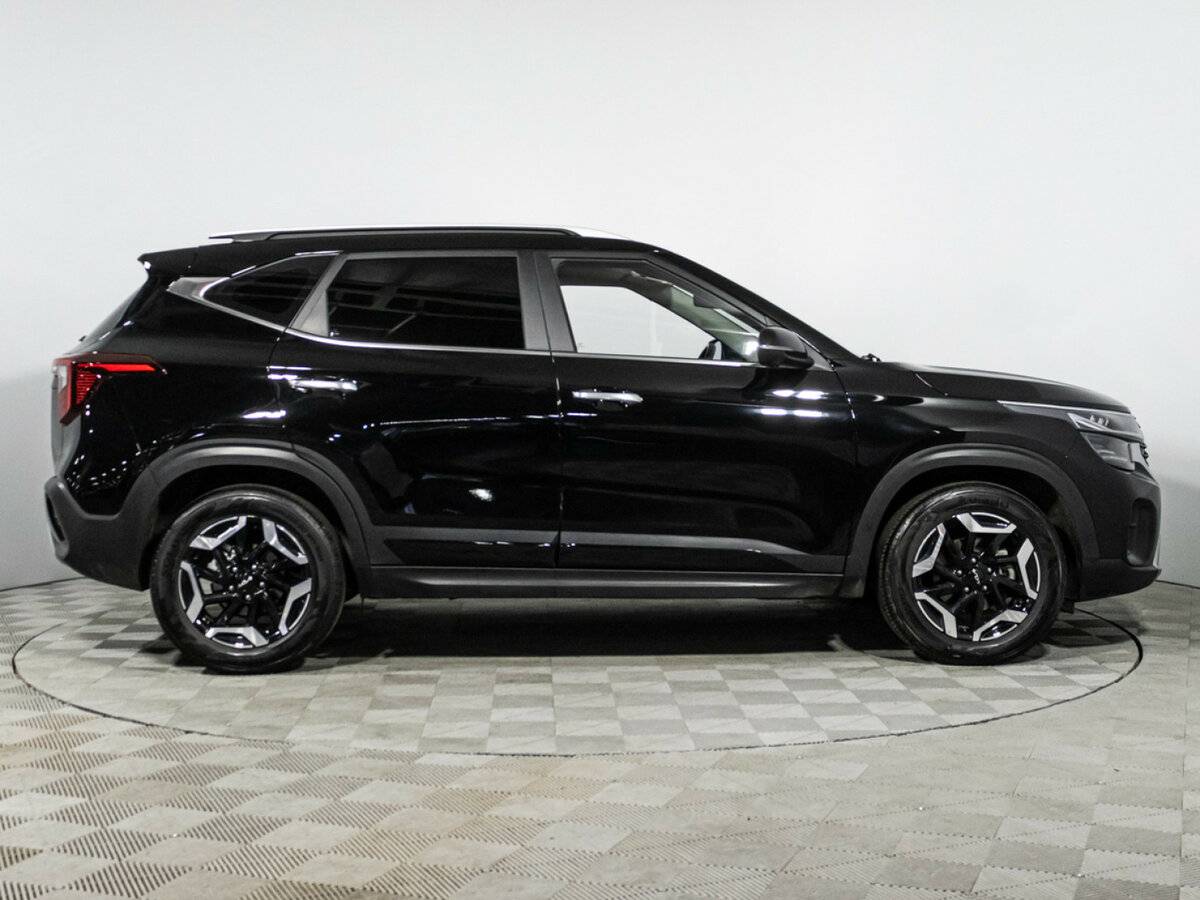 Купить Kia Seltos с пробегом. Фото: #3
