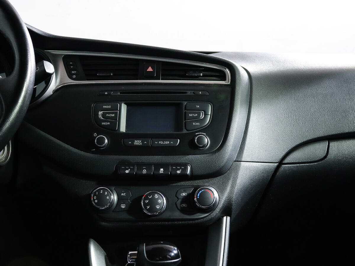 Купить Kia Ceed с пробегом. Фото: #12