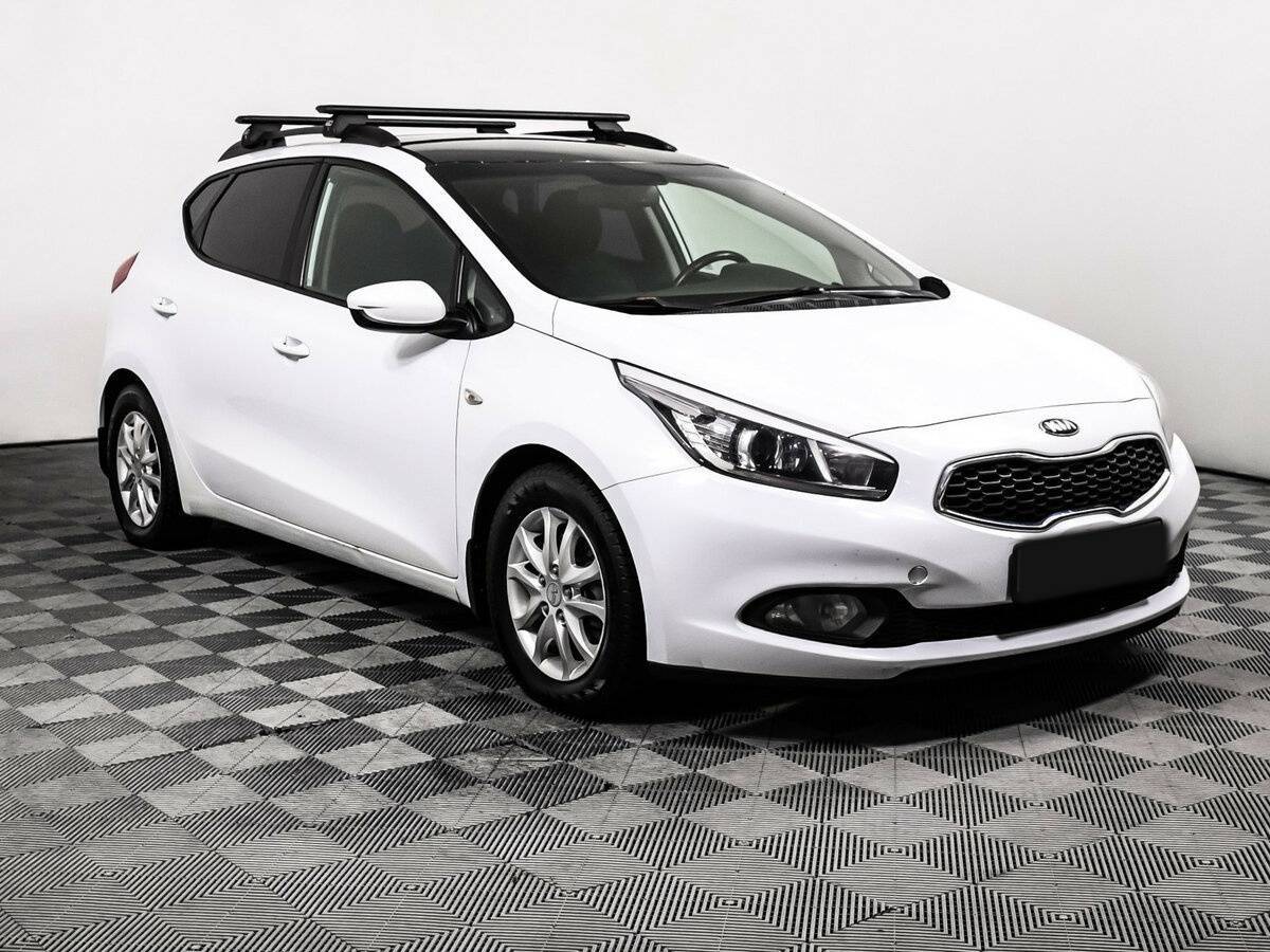 Купить Kia Ceed с пробегом. Фото: #2