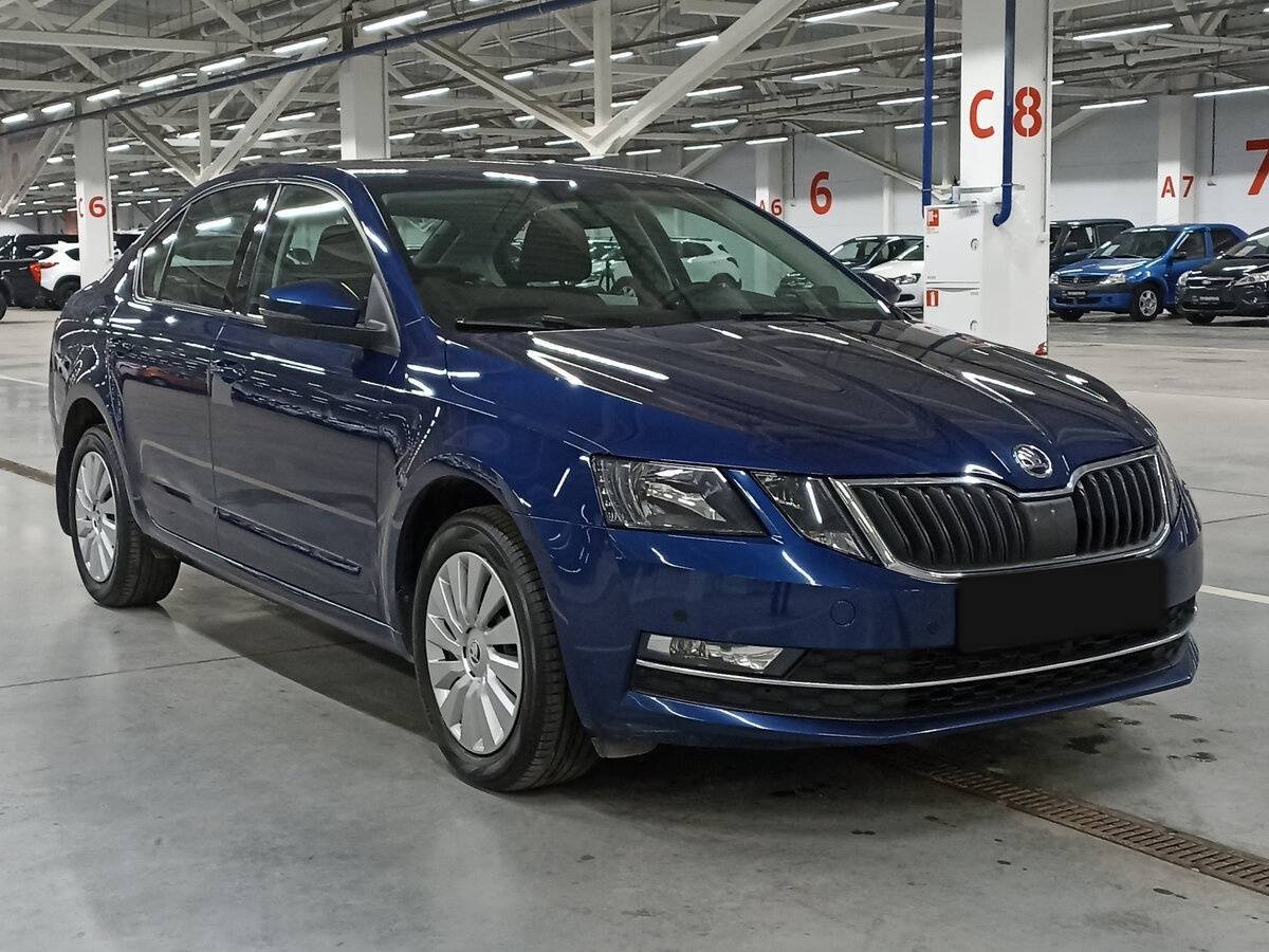 Купить Skoda Octavia с пробегом. Фото: #2