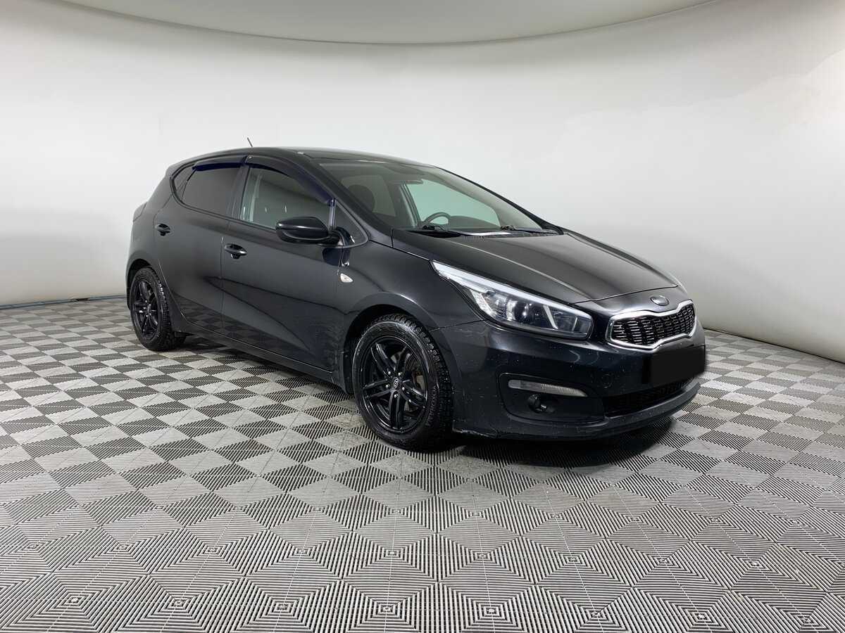 Купить Kia Ceed с пробегом. Фото: #2