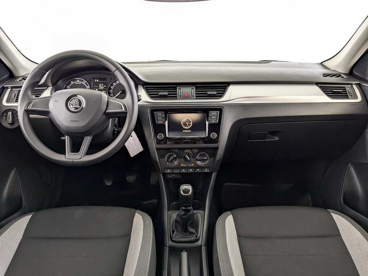 Купить Skoda Rapid с пробегом. Фото: #11