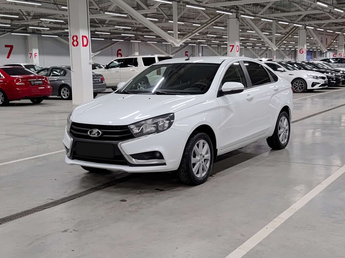 Купить Lada (ВАЗ) Vesta с пробегом. Посмотреть фото