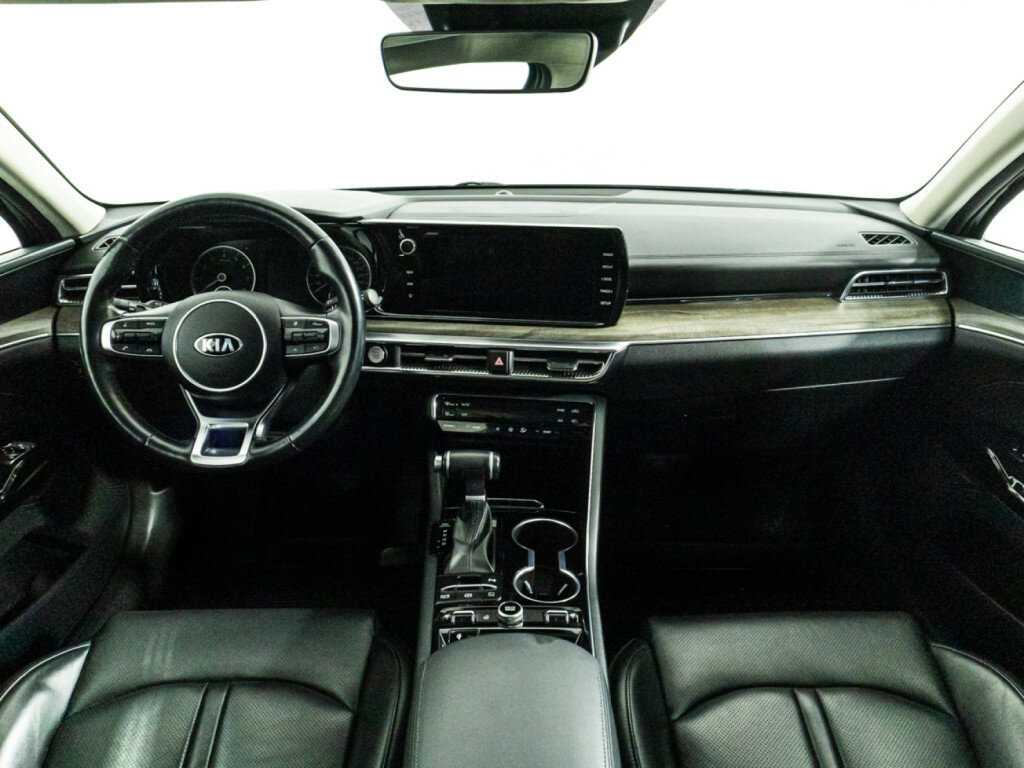 Купить Kia K5 с пробегом. Фото: #12