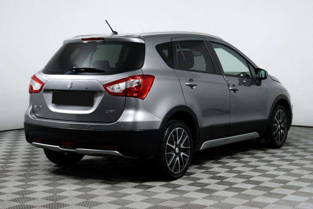 Купить Suzuki SX4 с пробегом. Фото: #4