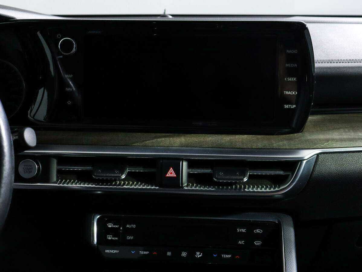 Купить Kia K5 с пробегом. Фото: #10