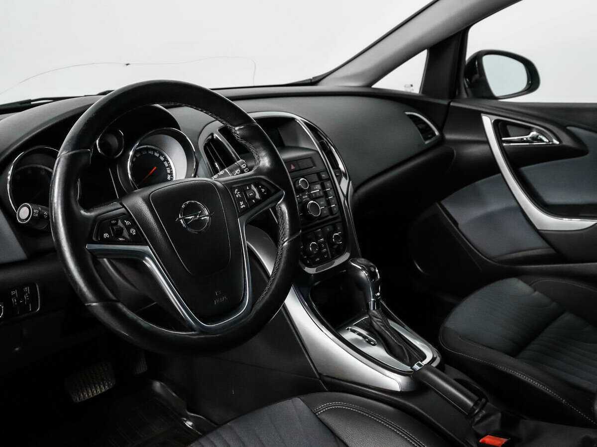 Купить Opel Astra с пробегом. Фото: #8