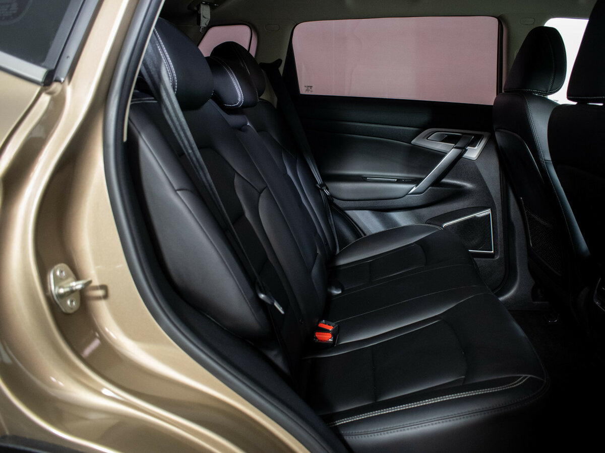 Купить Geely Atlas с пробегом. Фото: #8