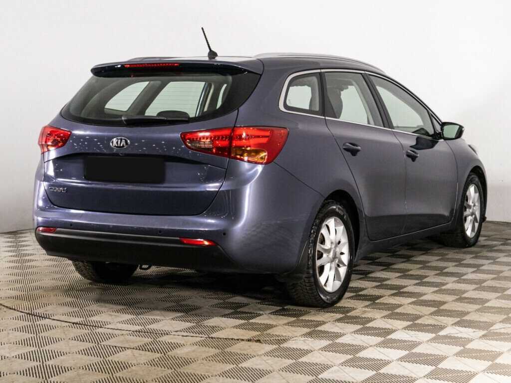 Купить Kia Ceed с пробегом. Фото: #4