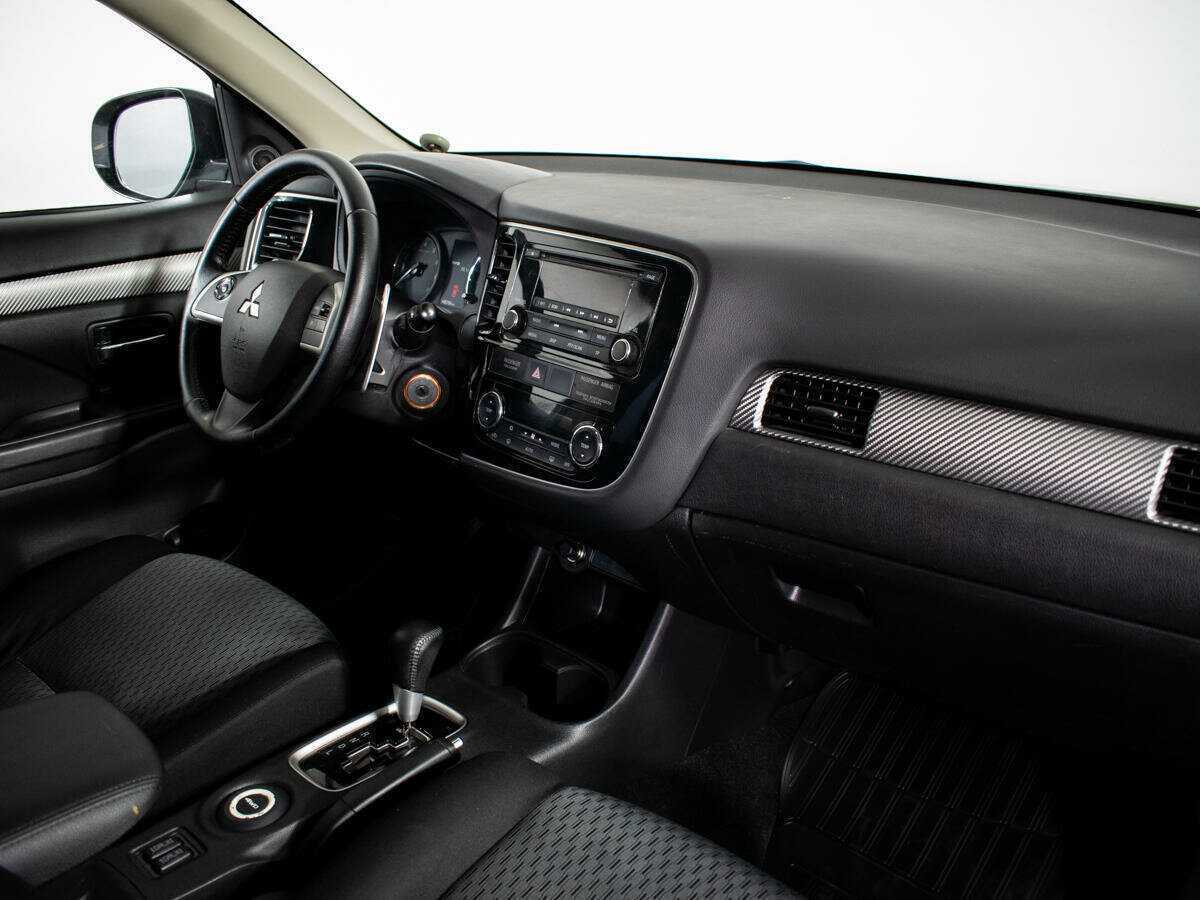 Купить Mitsubishi Outlander с пробегом. Фото: #5