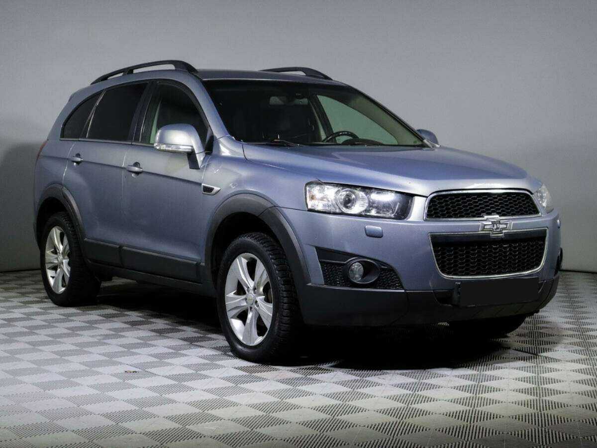 Купить Chevrolet Captiva с пробегом. Фото: #2