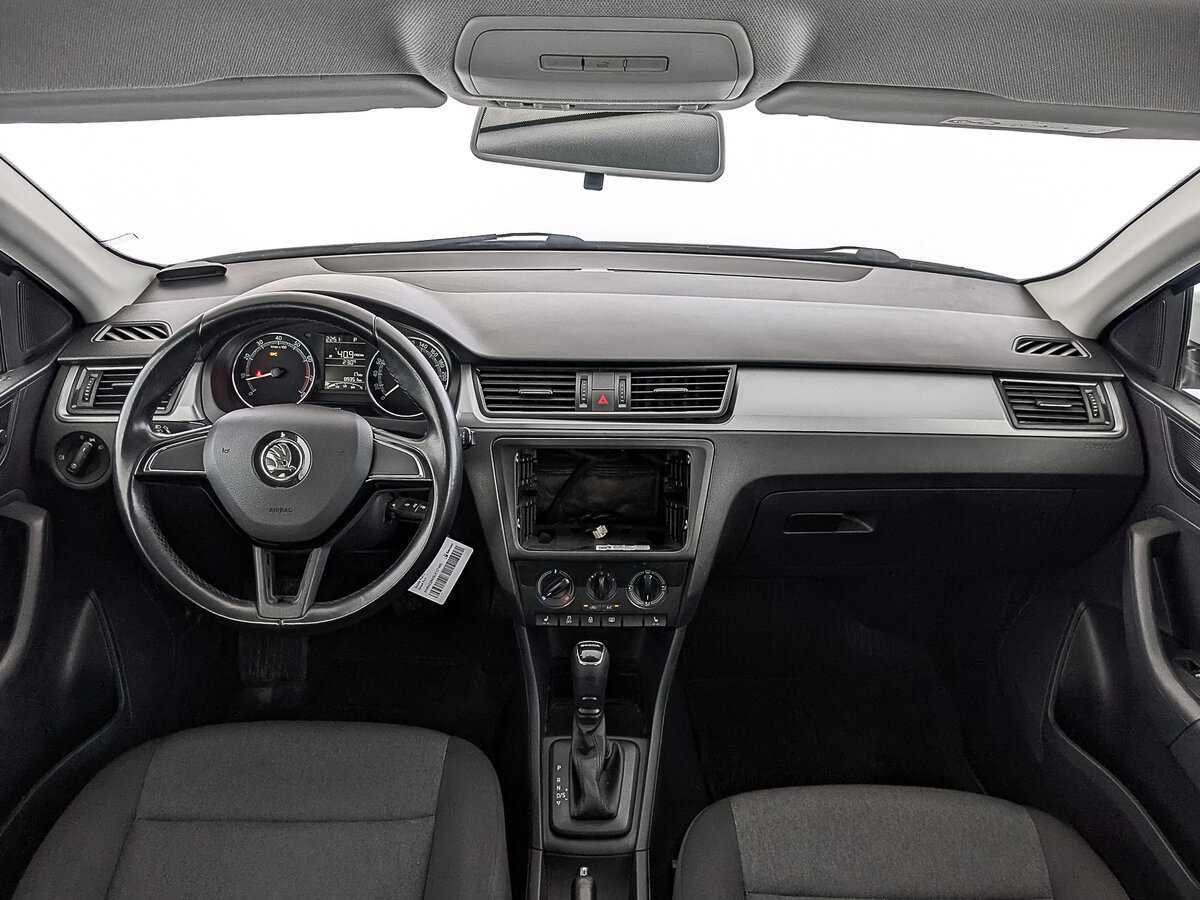 Купить Skoda Rapid с пробегом. Фото: #11
