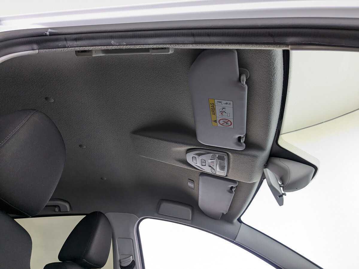 Купить Lada (ВАЗ) Vesta с пробегом. Фото: #17